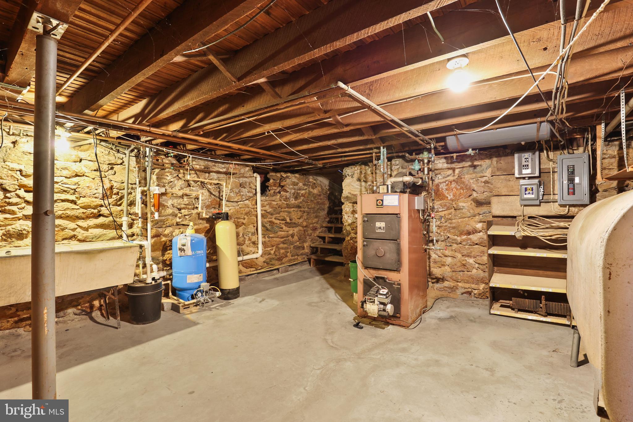 HAMPSTEAD - Residential