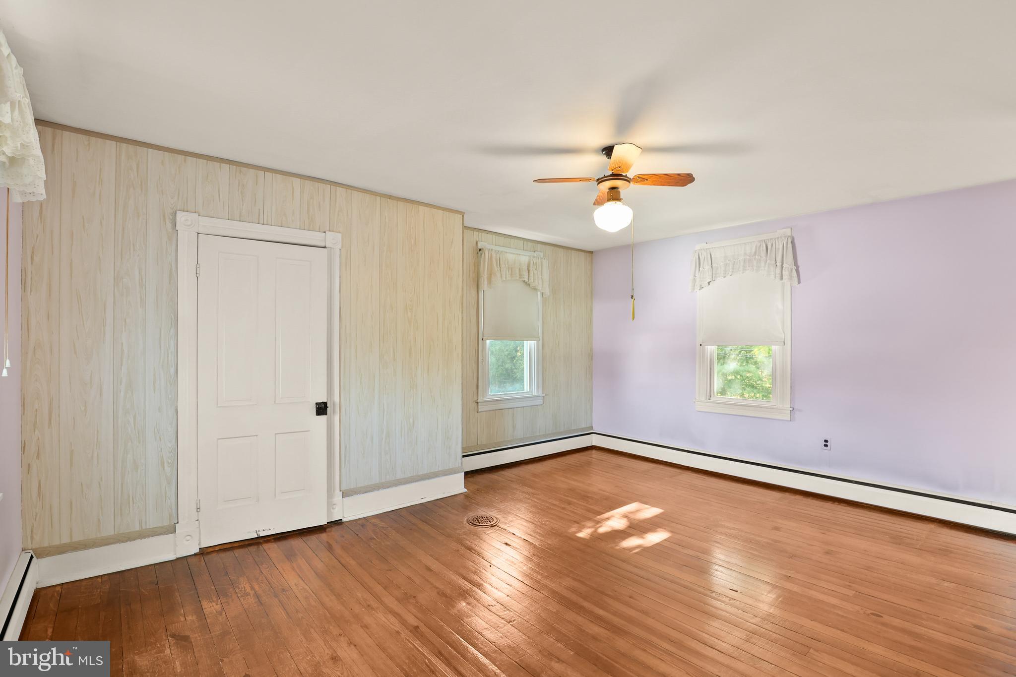 HAMPSTEAD - Residential