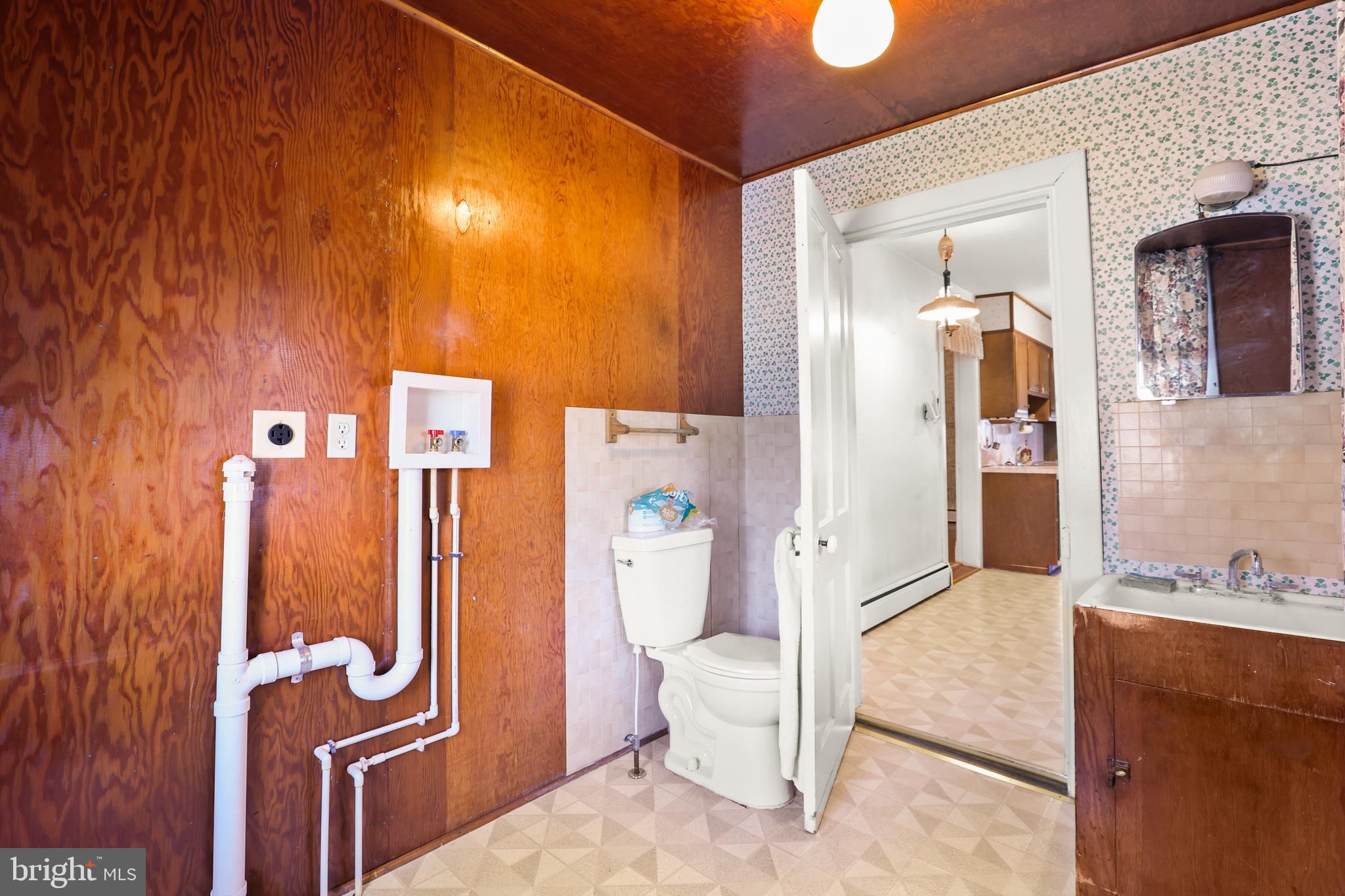 HAMPSTEAD - Residential