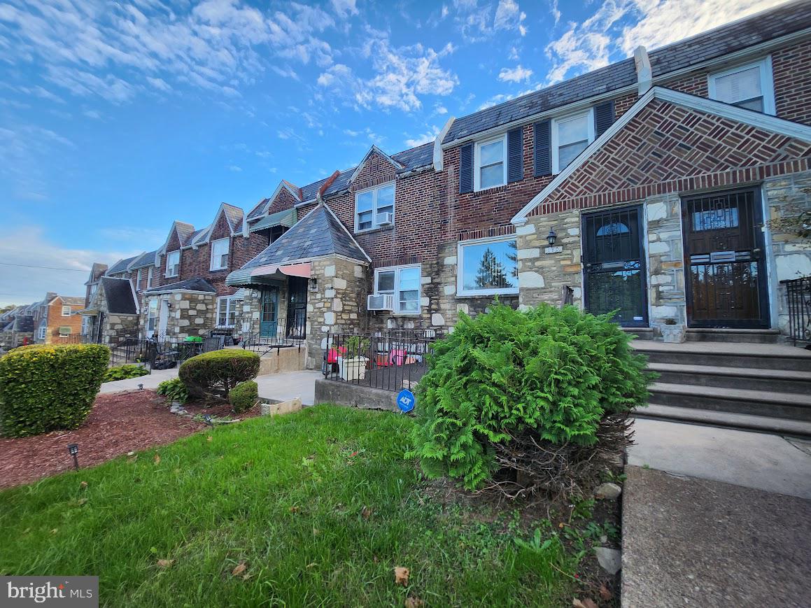 180 E CHELTENHAM AVENUE