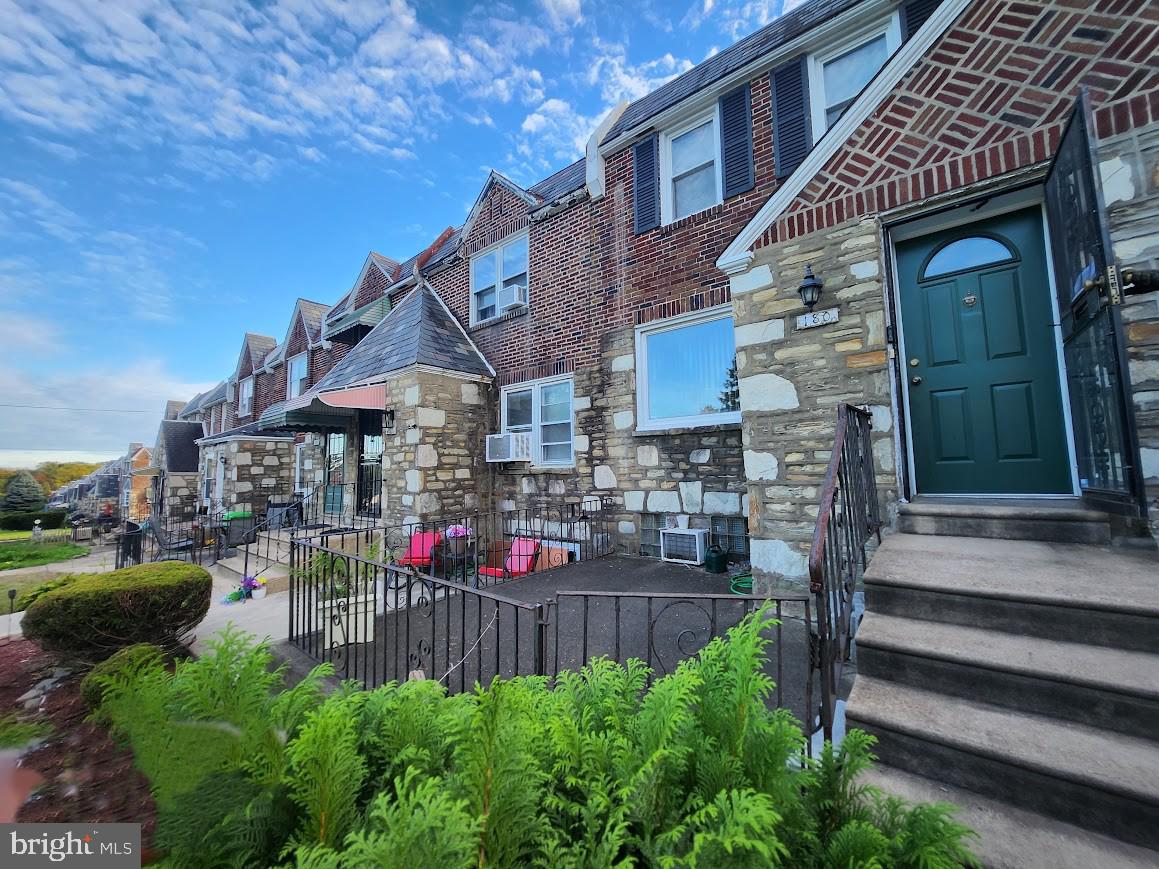 180 E CHELTENHAM AVENUE