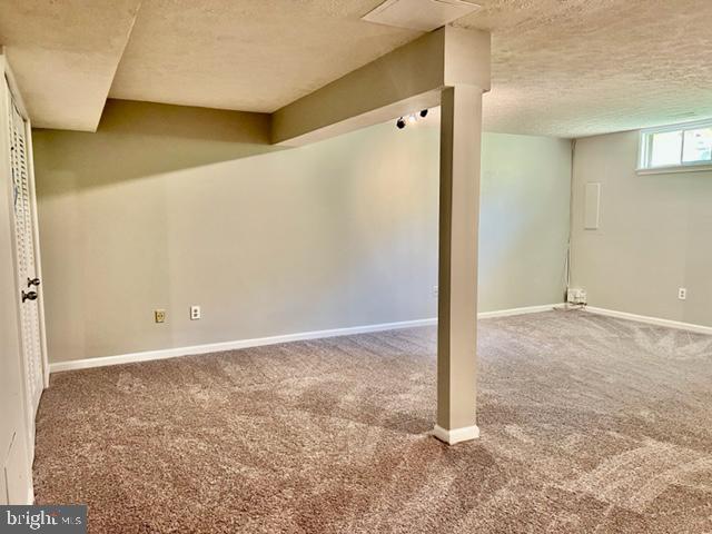 FAIR WOODS - Residential Lease