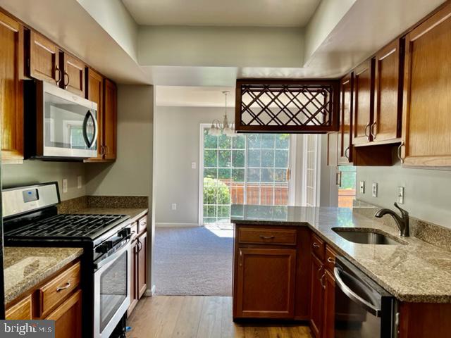 FAIR WOODS - Residential Lease