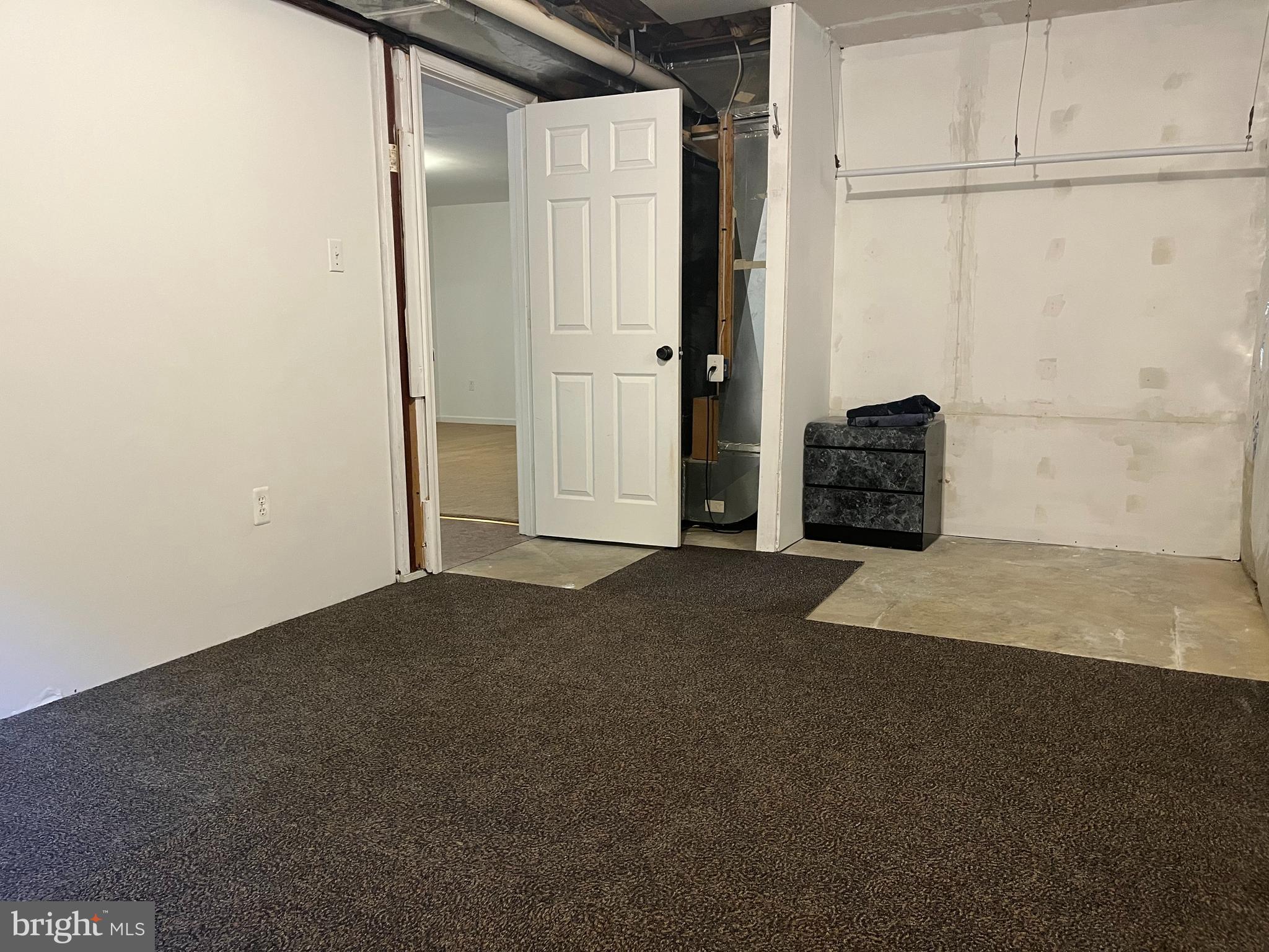 KINGSTON - Residential