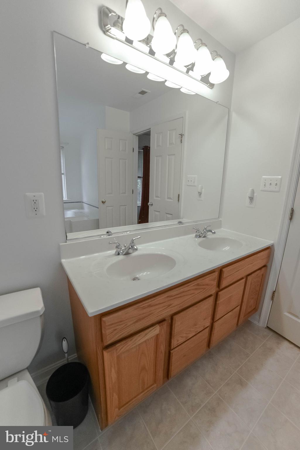 KINGSTON - Residential