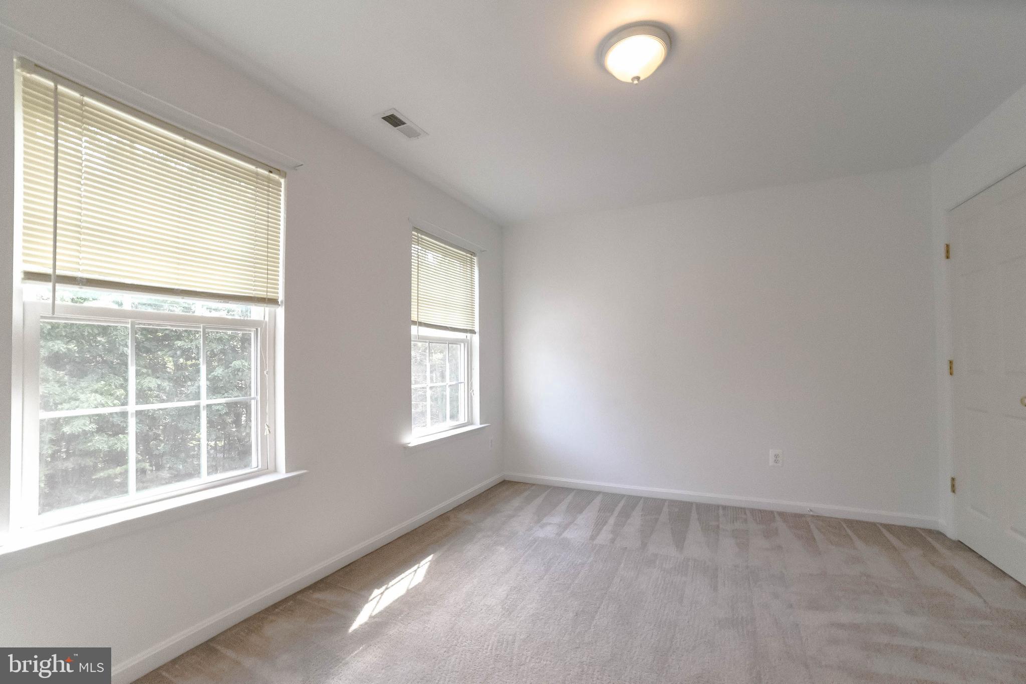 KINGSTON - Residential