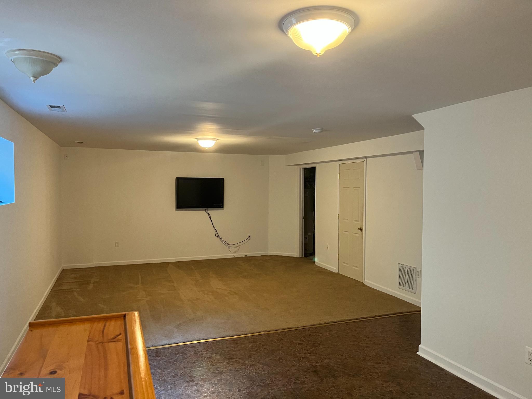 KINGSTON - Residential