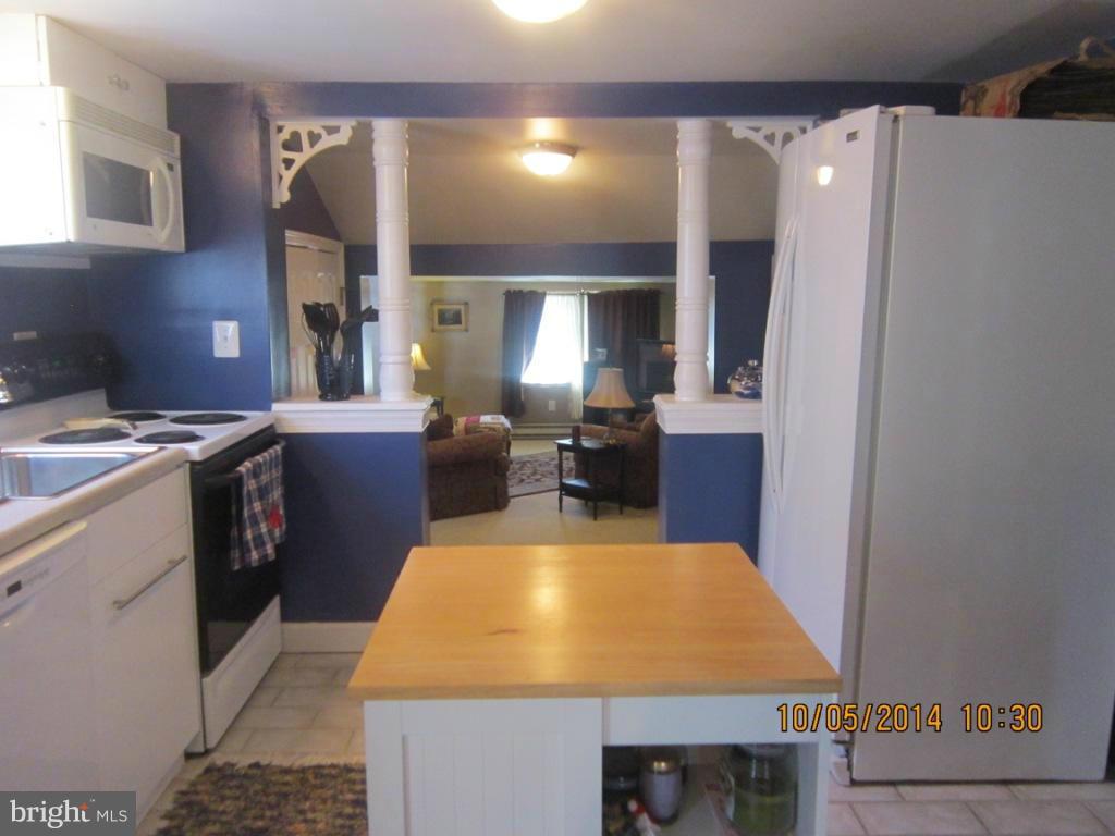 ARUNDEL GARDENS - Residential