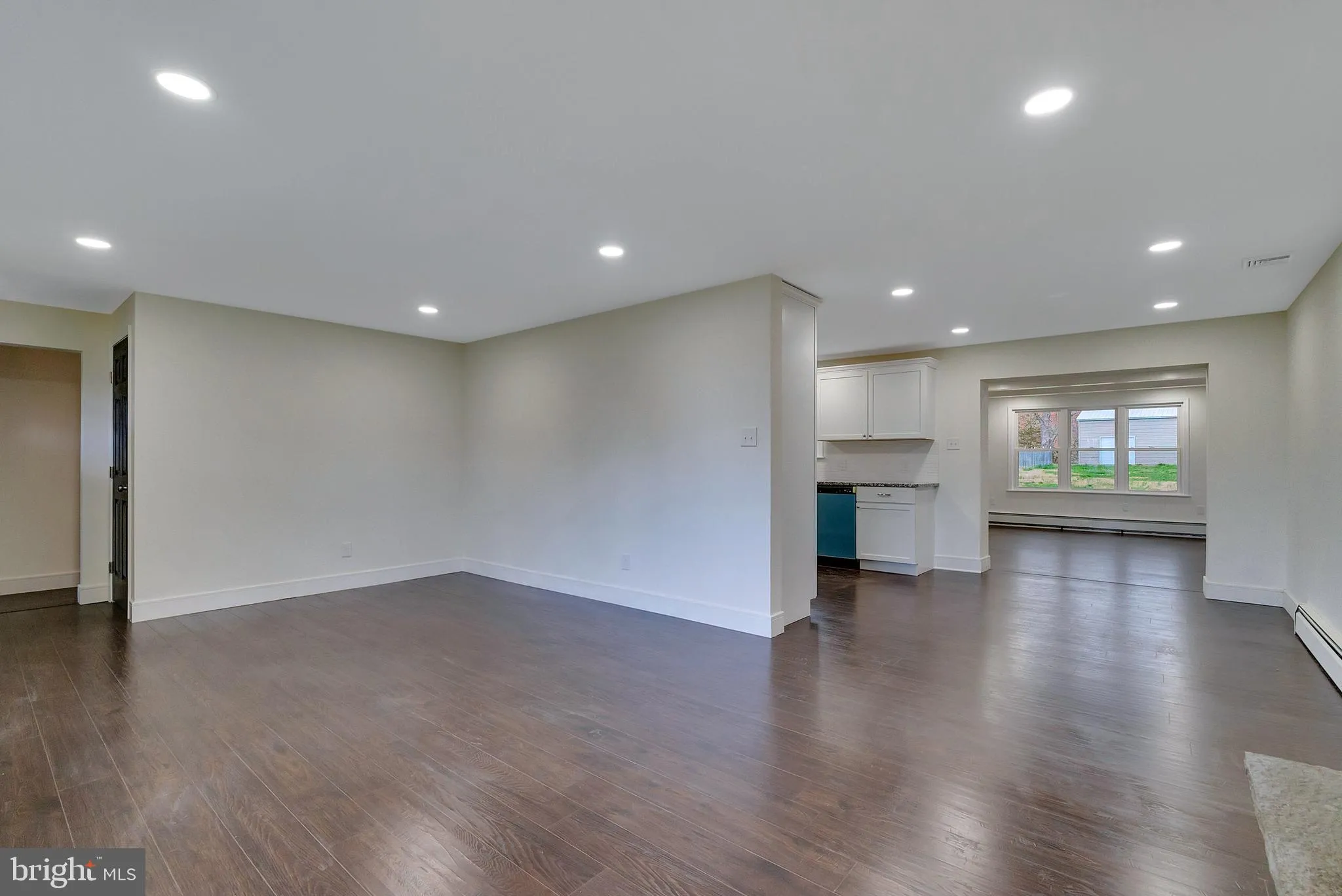 Harleysville, Pennsylvania 19438, United States, 3 Bedrooms Bedrooms, ,2 BathroomsBathrooms,Residential,Pending,103109