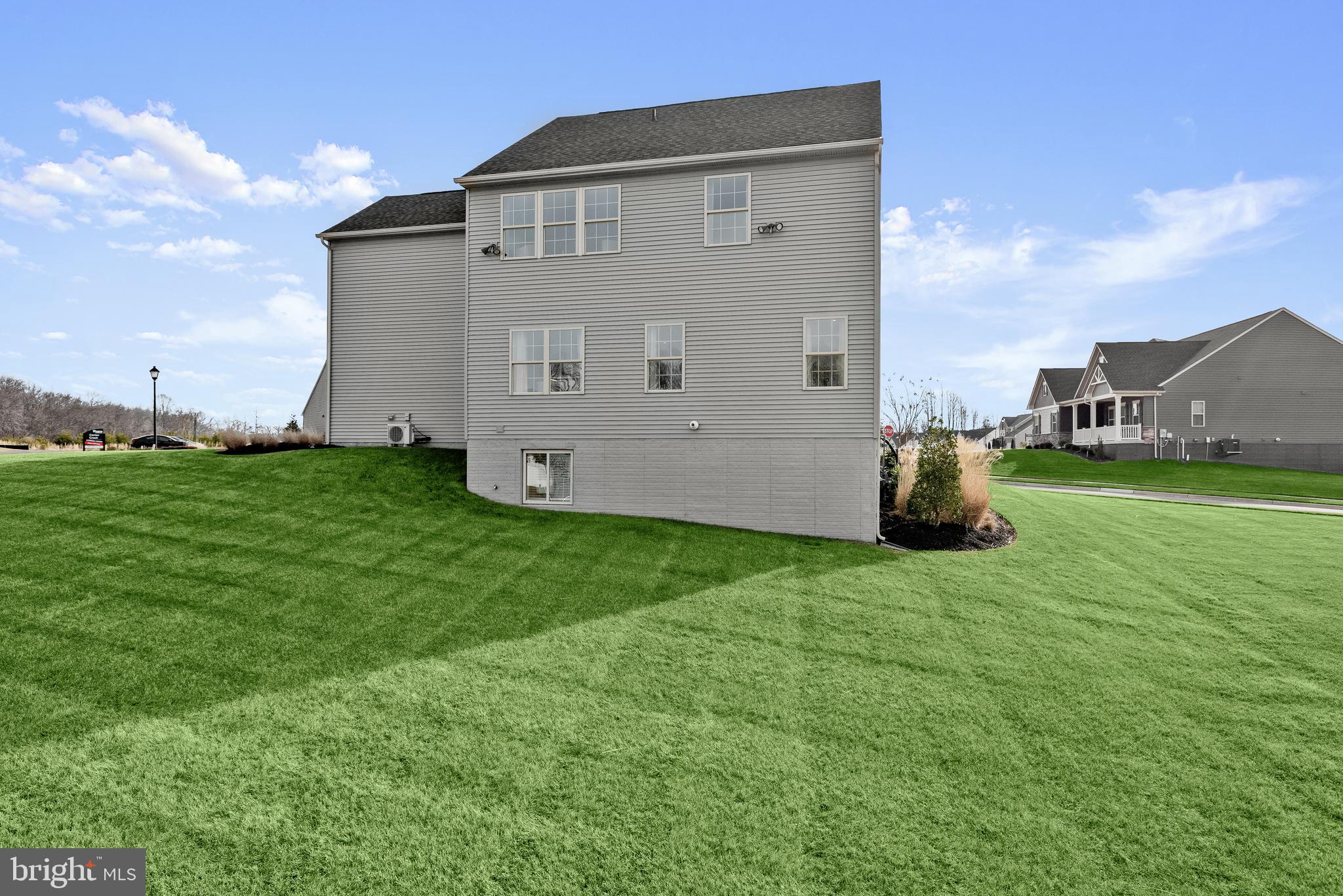 CANTER CREEK - Residential