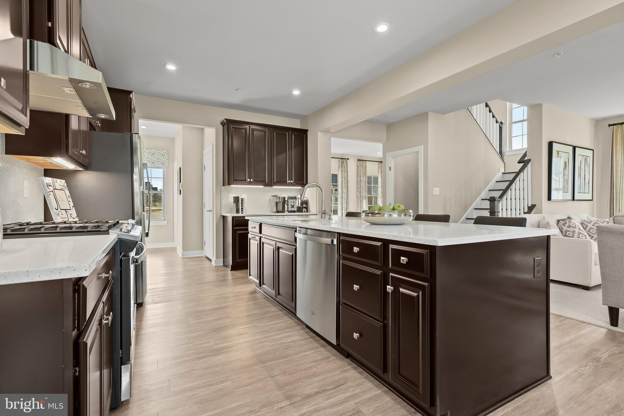 CANTER CREEK - Residential