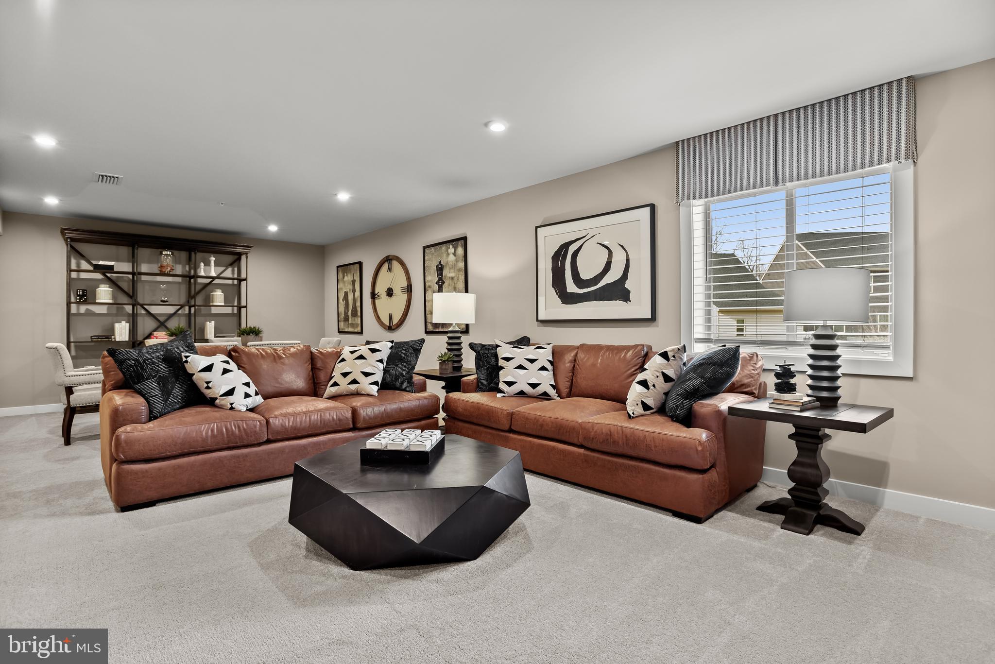 CANTER CREEK - Residential