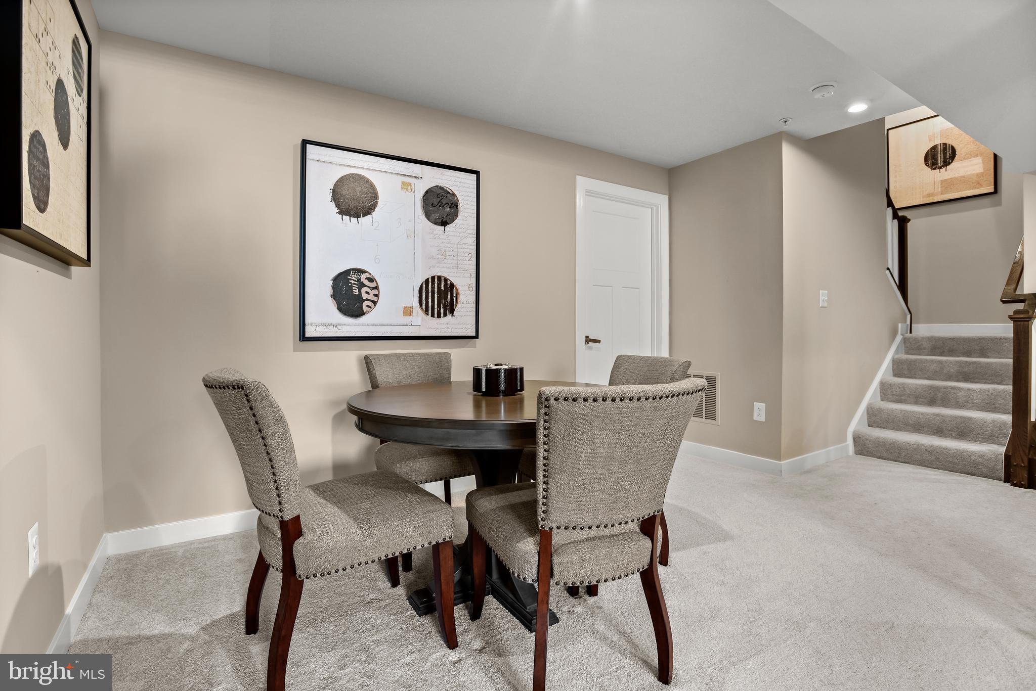 CANTER CREEK - Residential