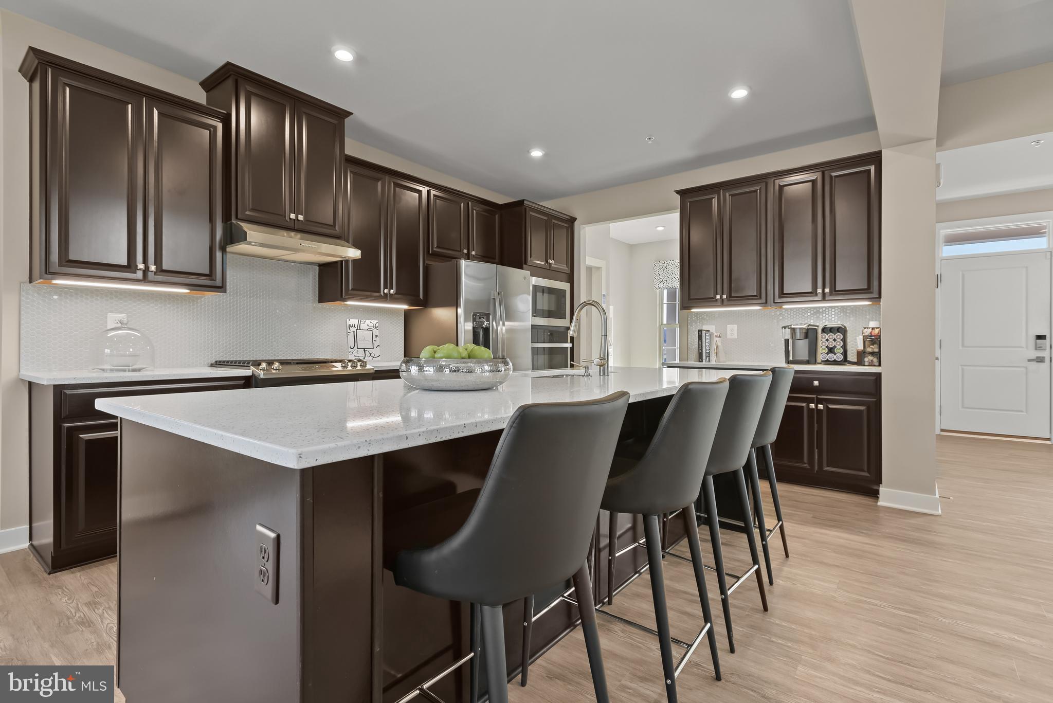 CANTER CREEK - Residential