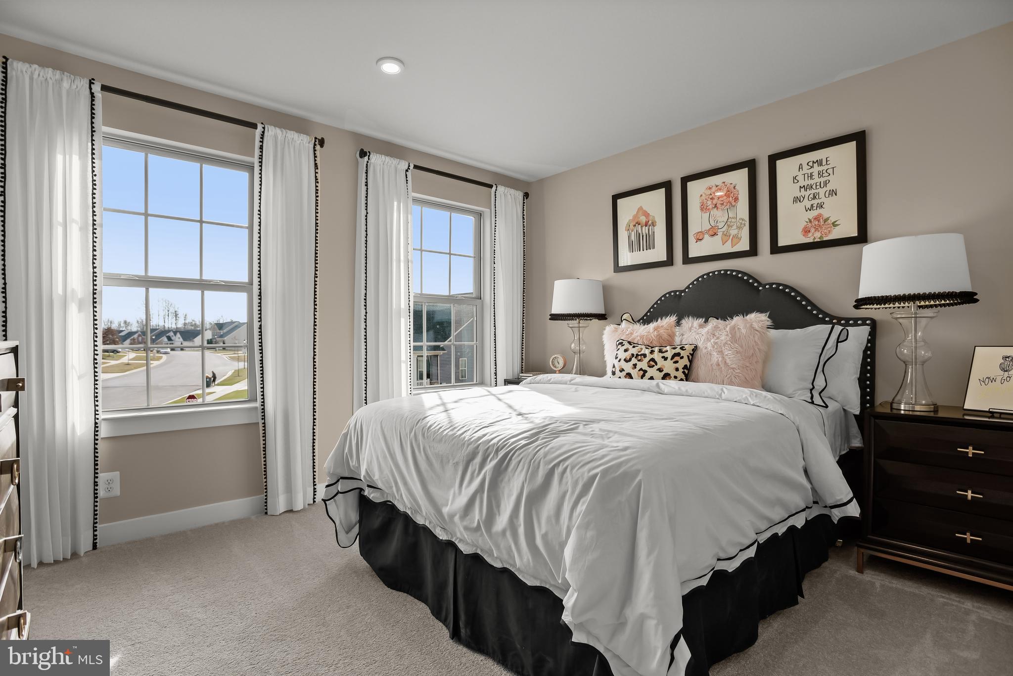 CANTER CREEK - Residential