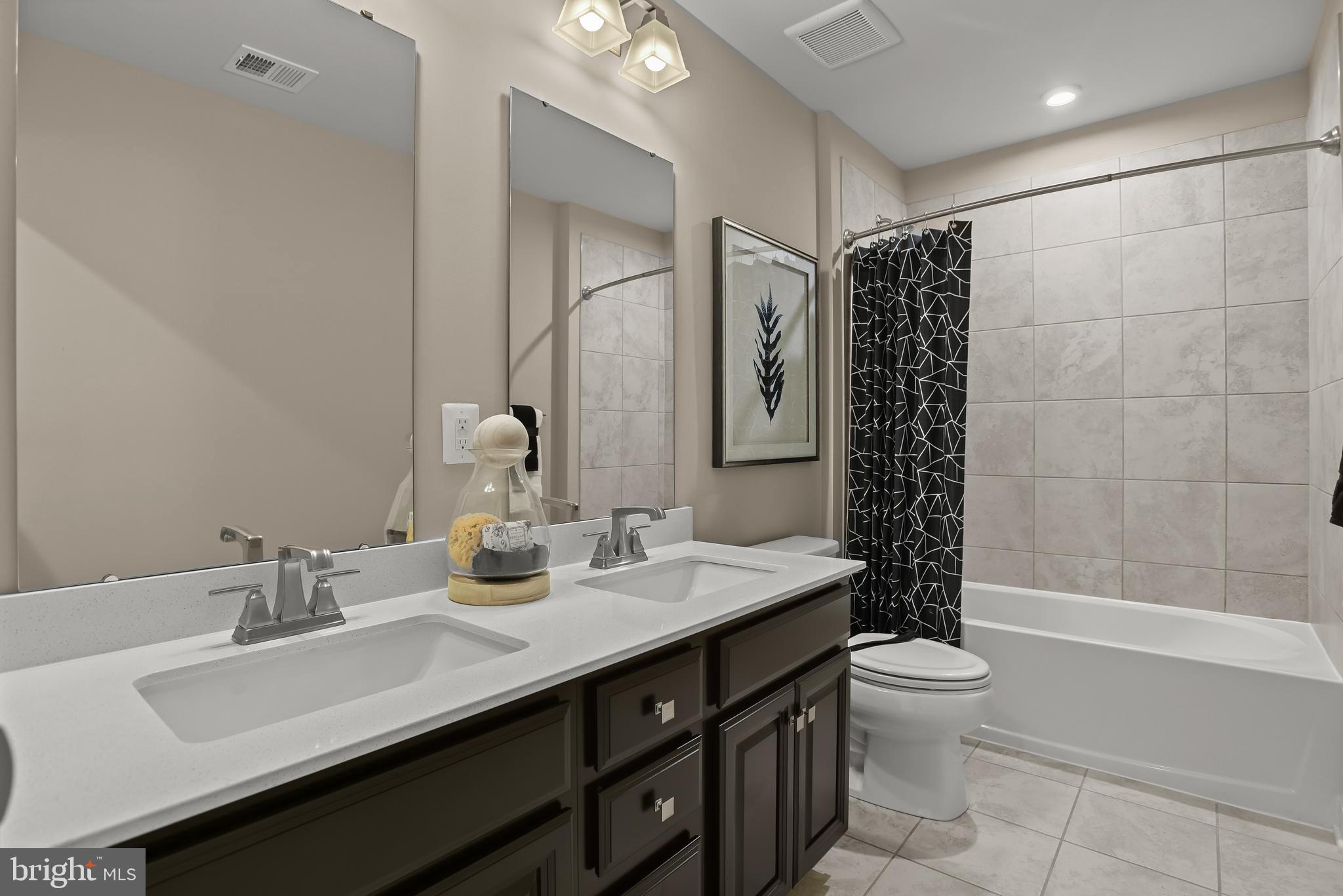 CANTER CREEK - Residential