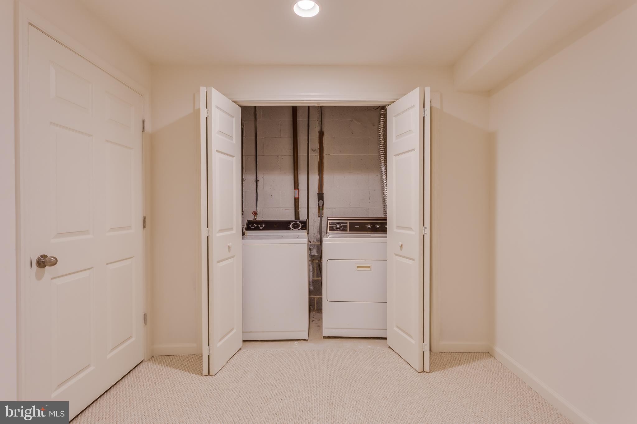 EMERSON HILL - Residential