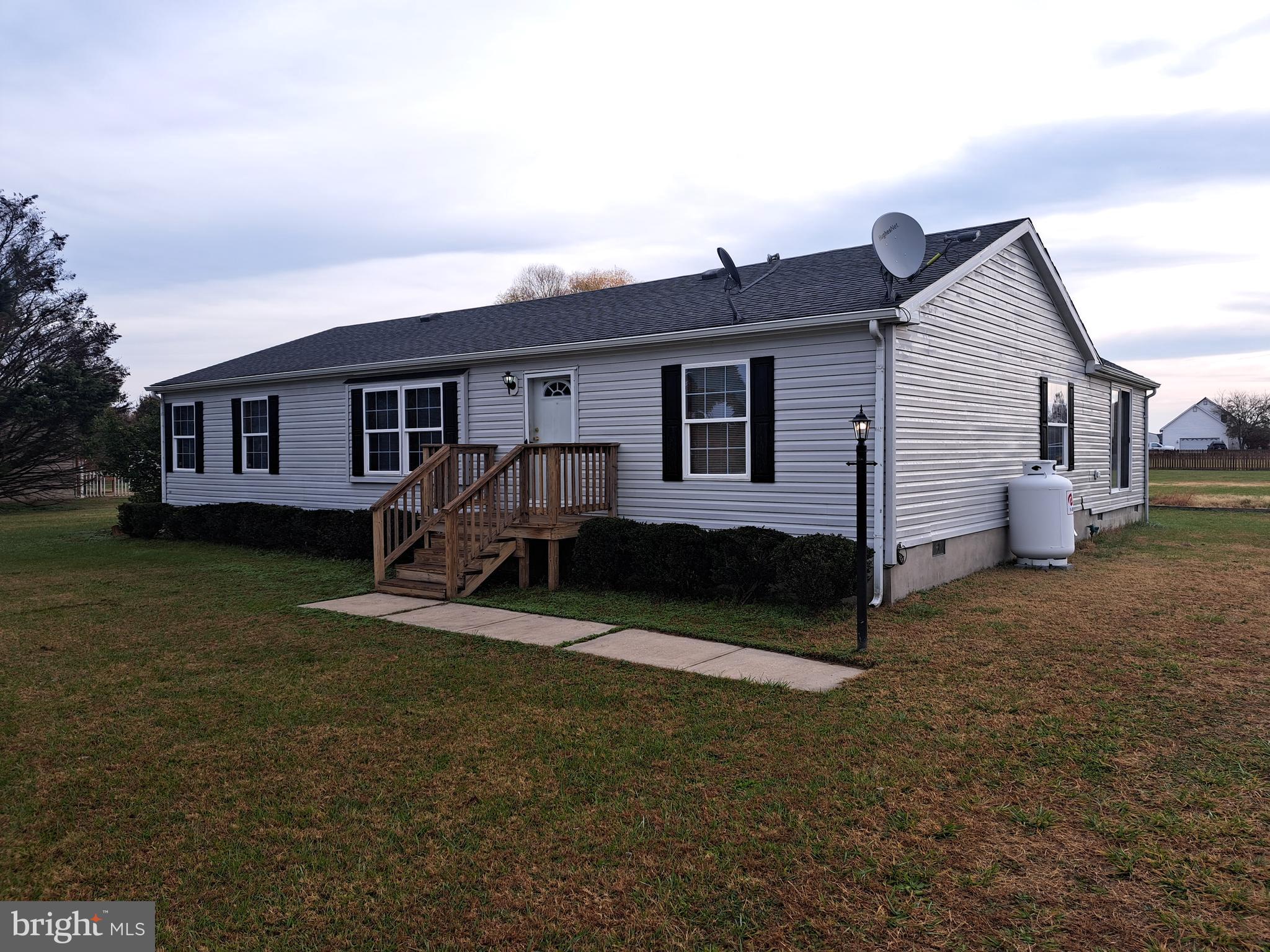 ROLLING ACRES - Residential