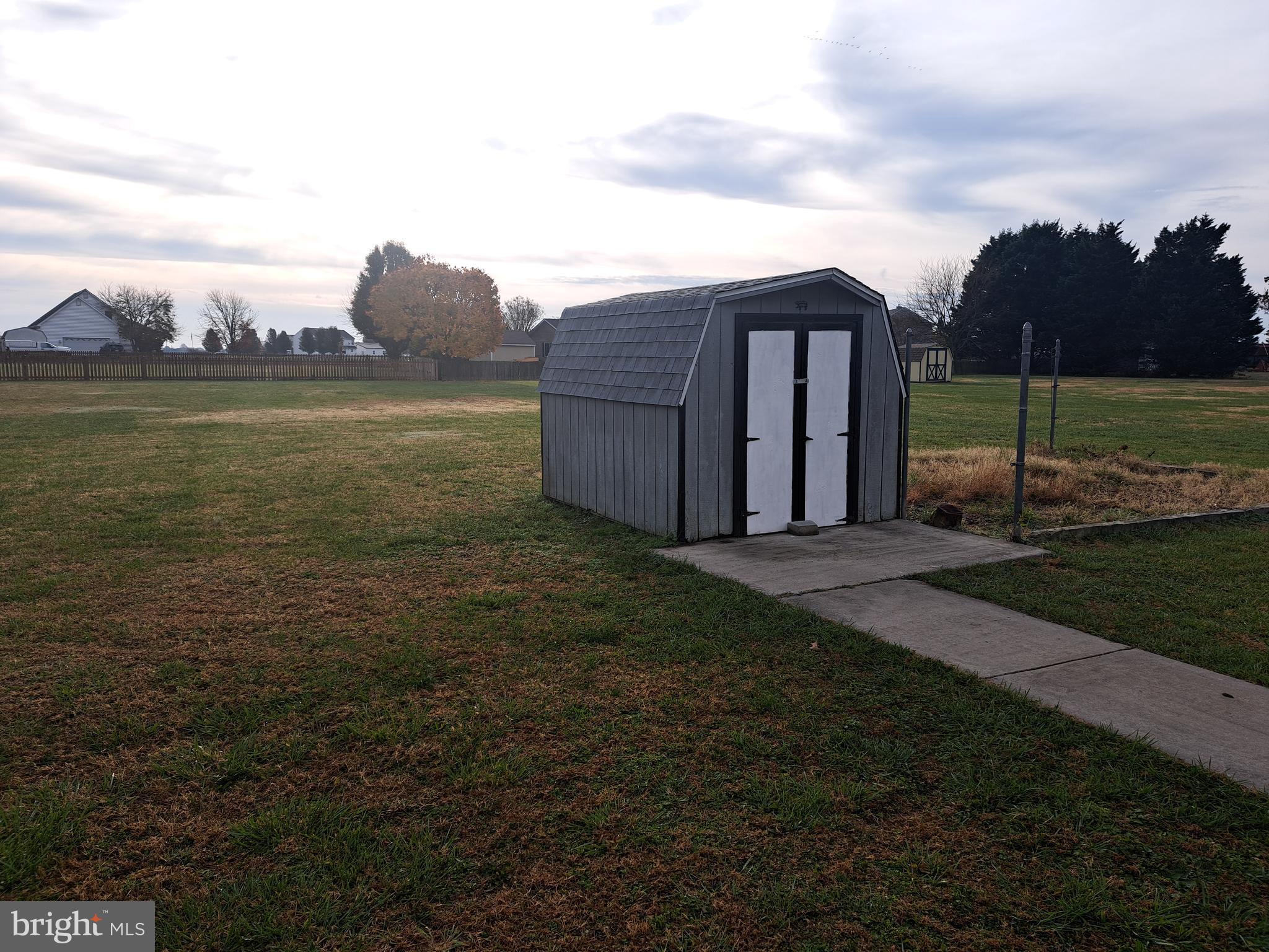 ROLLING ACRES - Residential