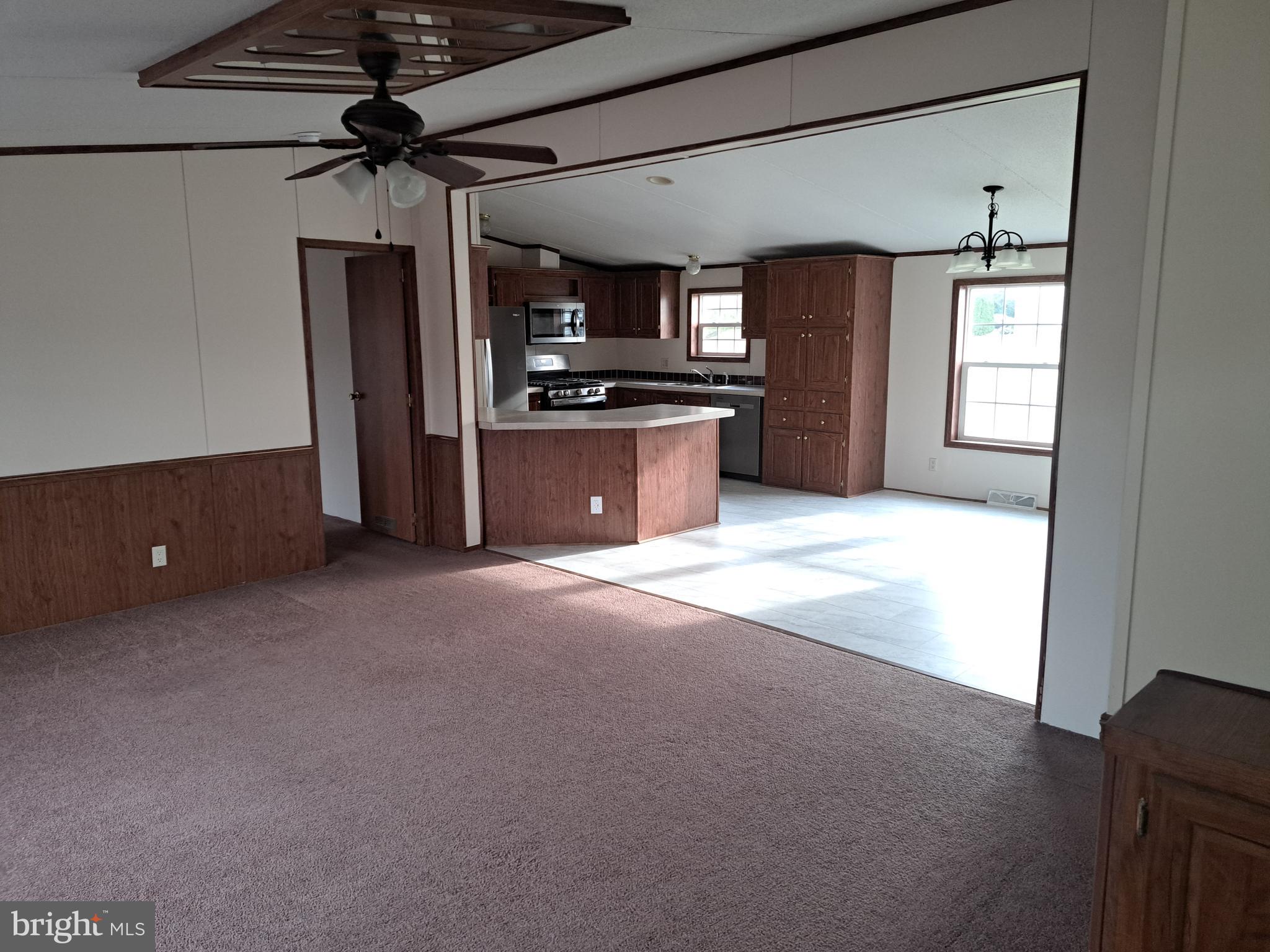 ROLLING ACRES - Residential