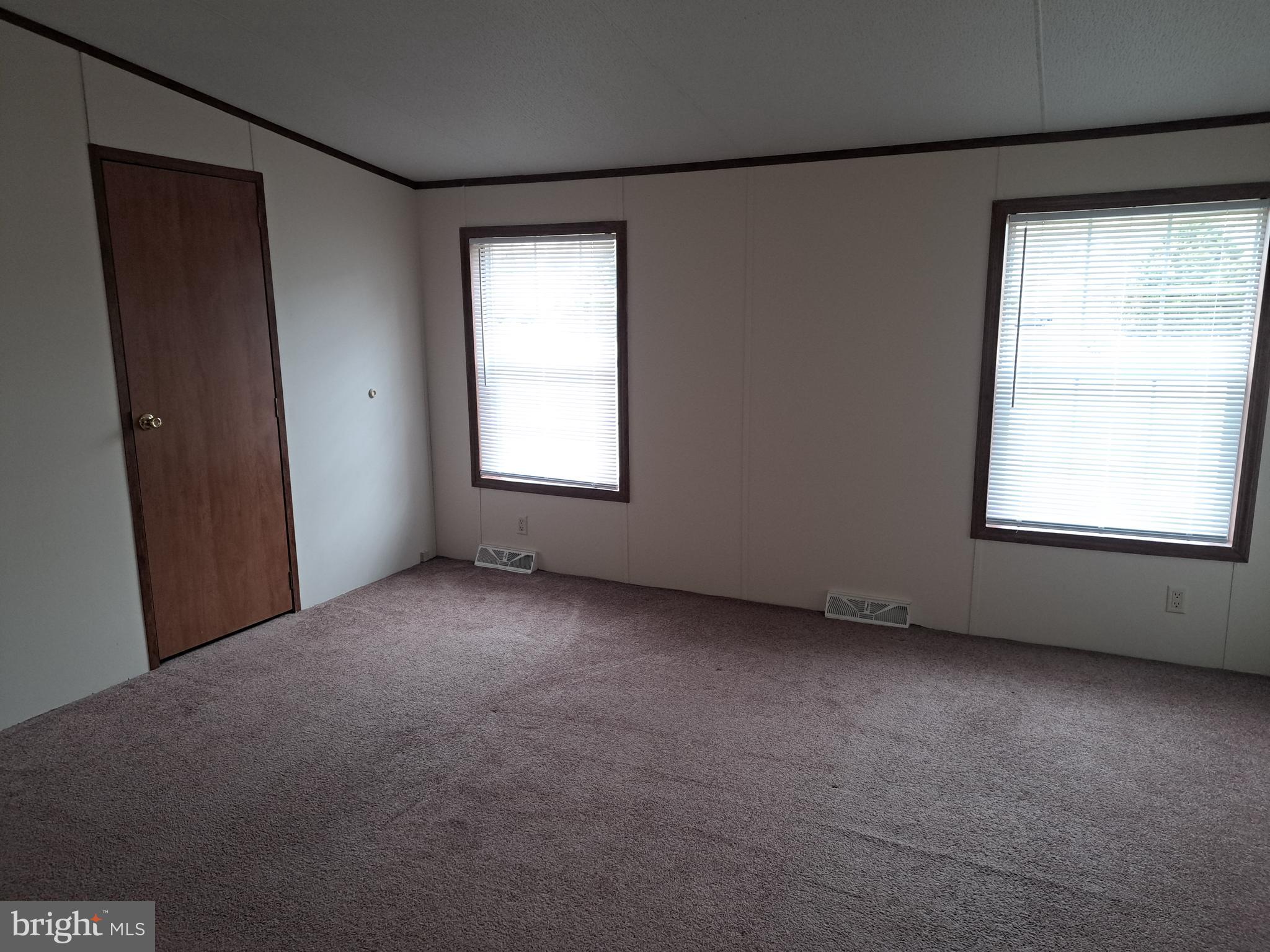 ROLLING ACRES - Residential