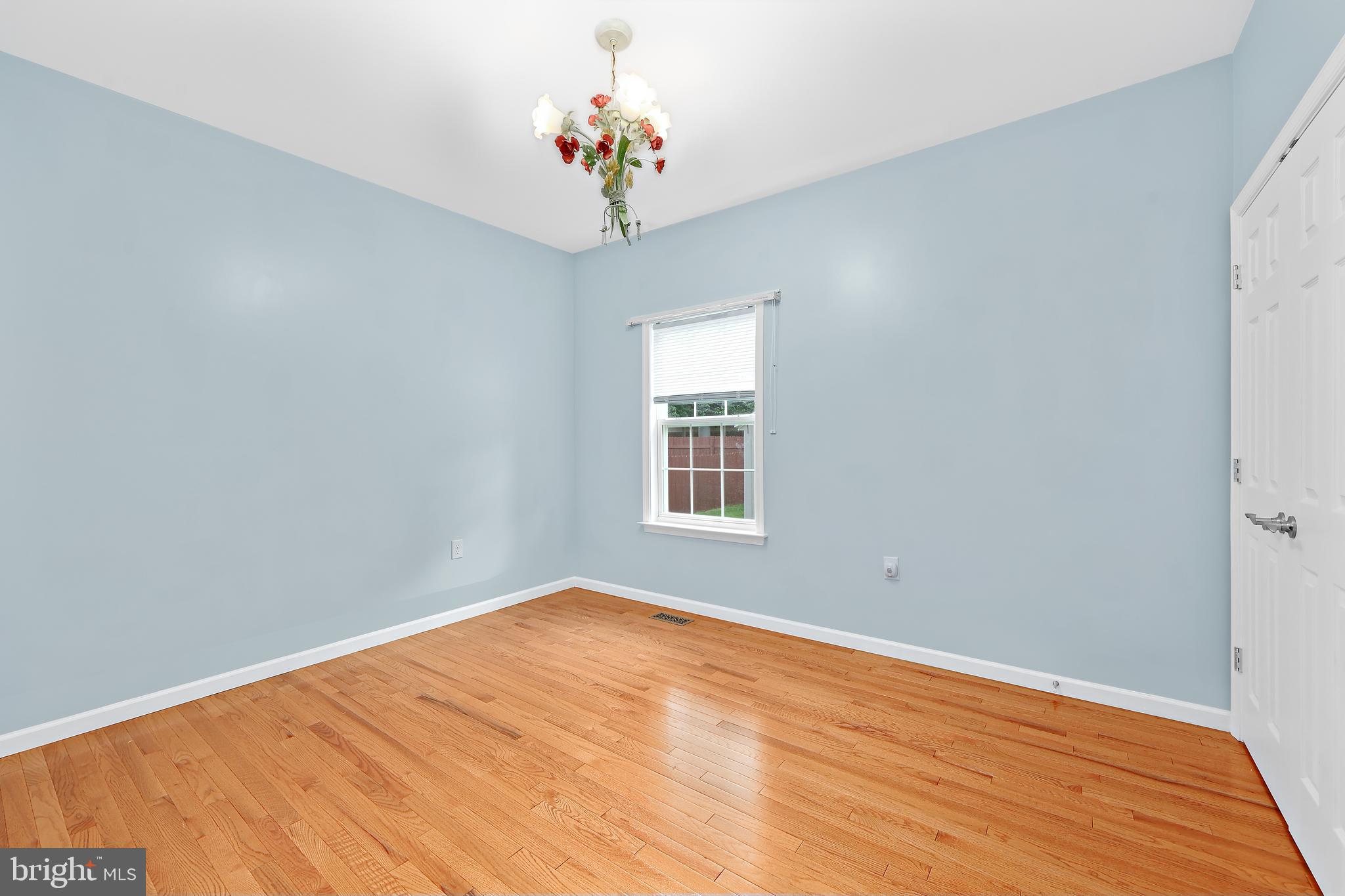 LAUREL RIDGE - Residential