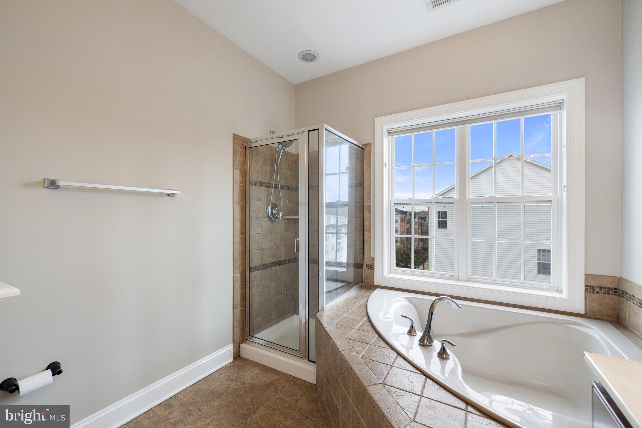 POTOMAC CLUB - Residential