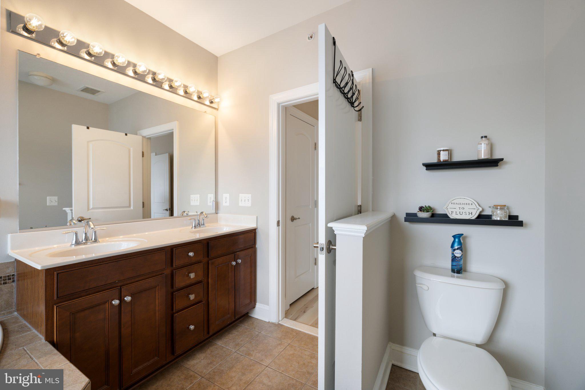 POTOMAC CLUB - Residential