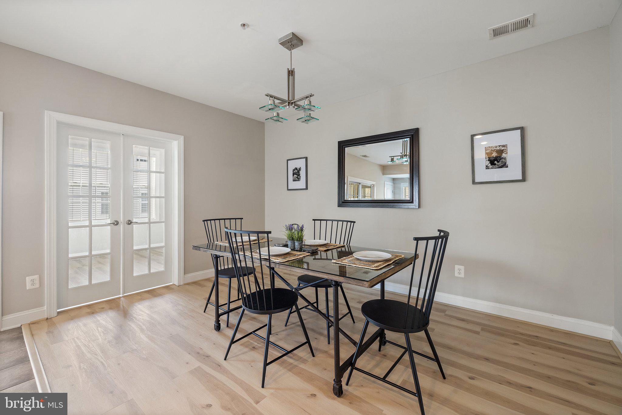 POTOMAC CLUB - Residential