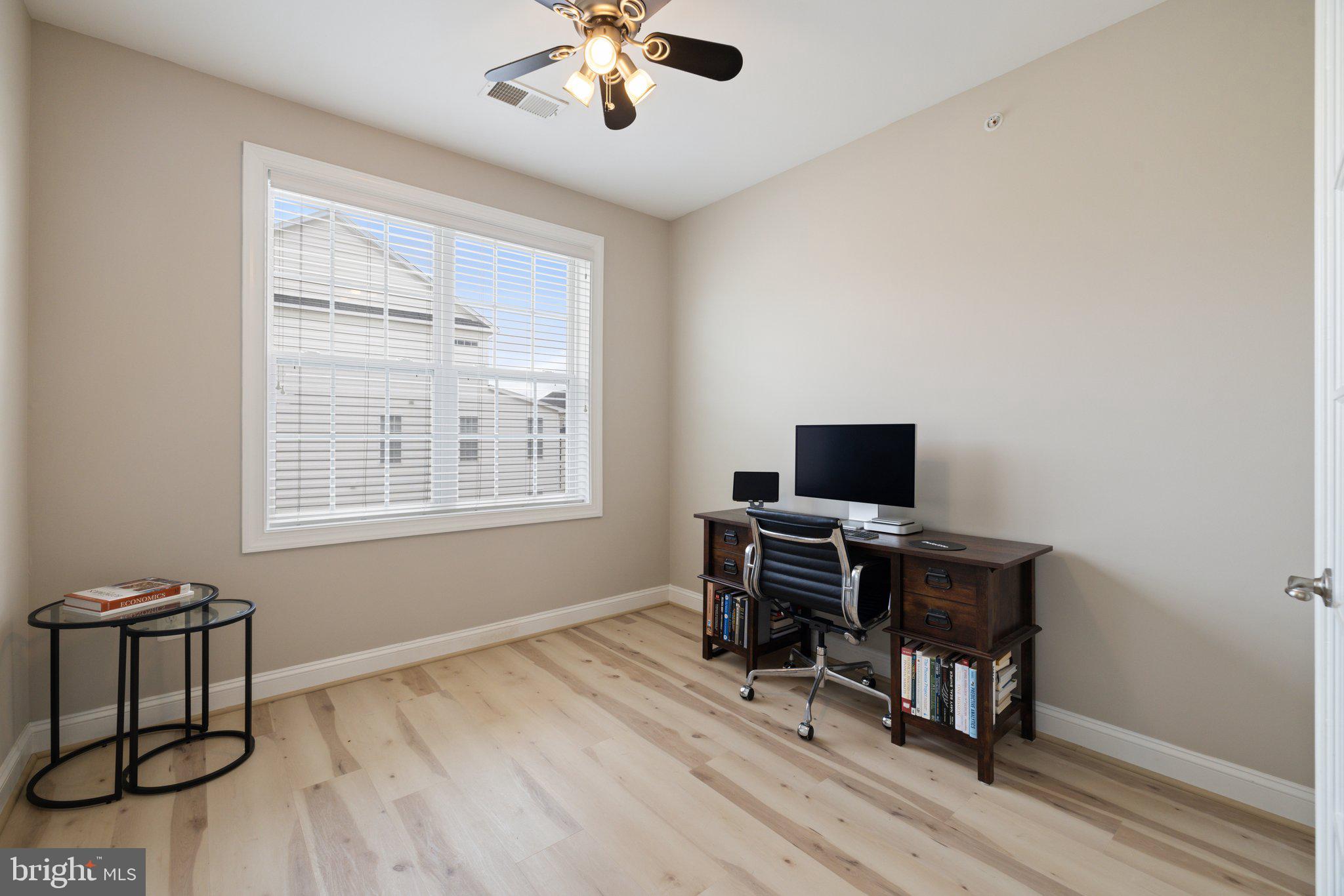 POTOMAC CLUB - Residential