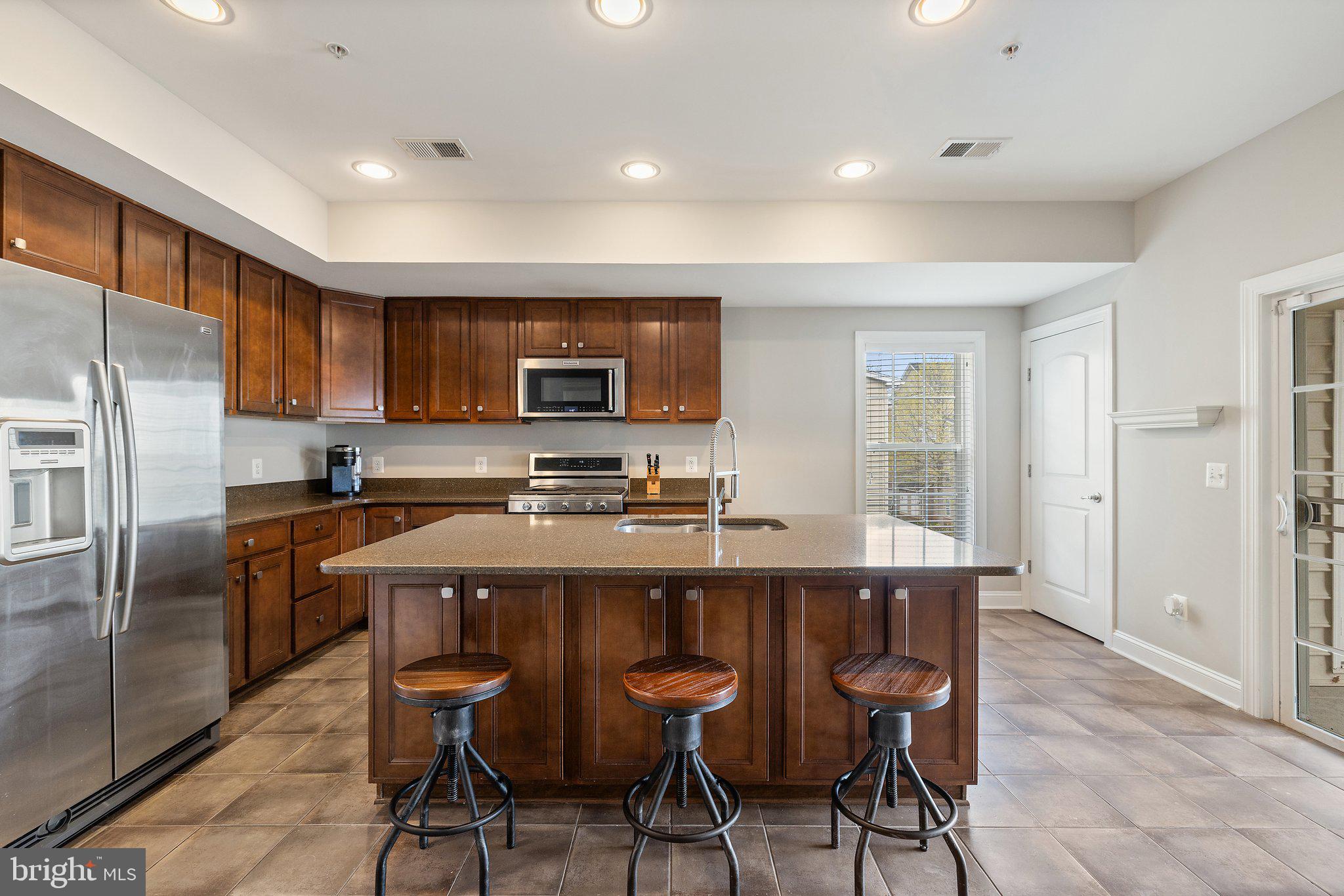 POTOMAC CLUB - Residential