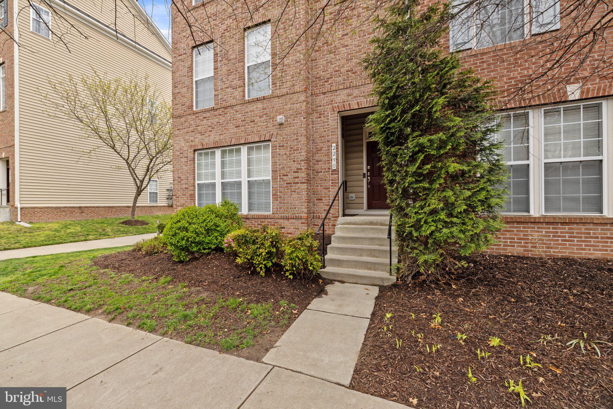 POTOMAC CLUB - Residential