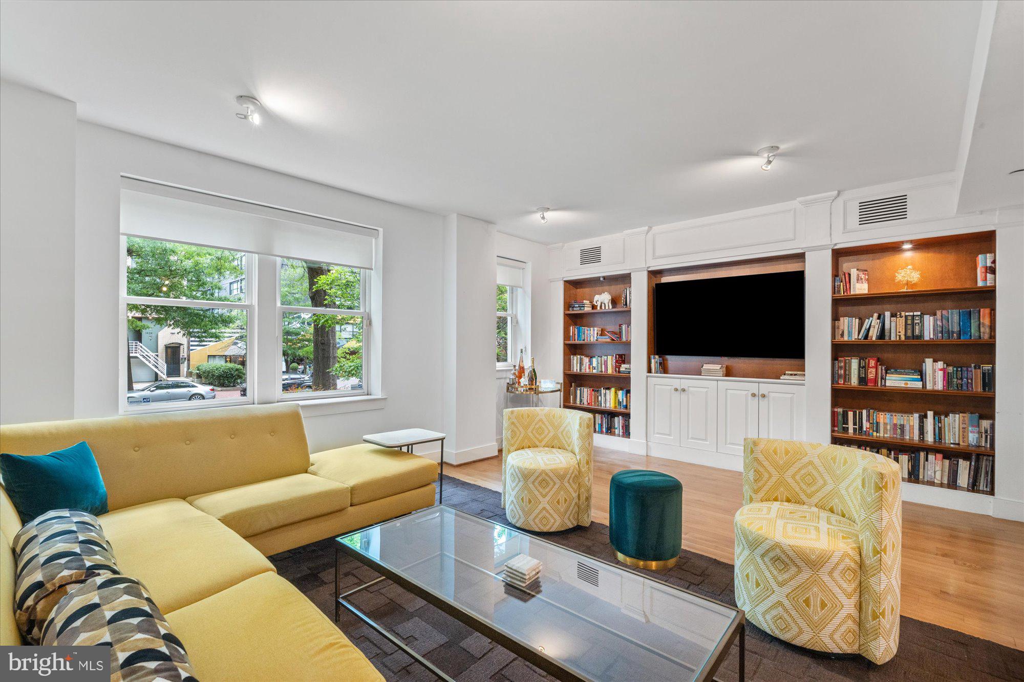 1425 RHODE ISLAND AVENUE NW 12