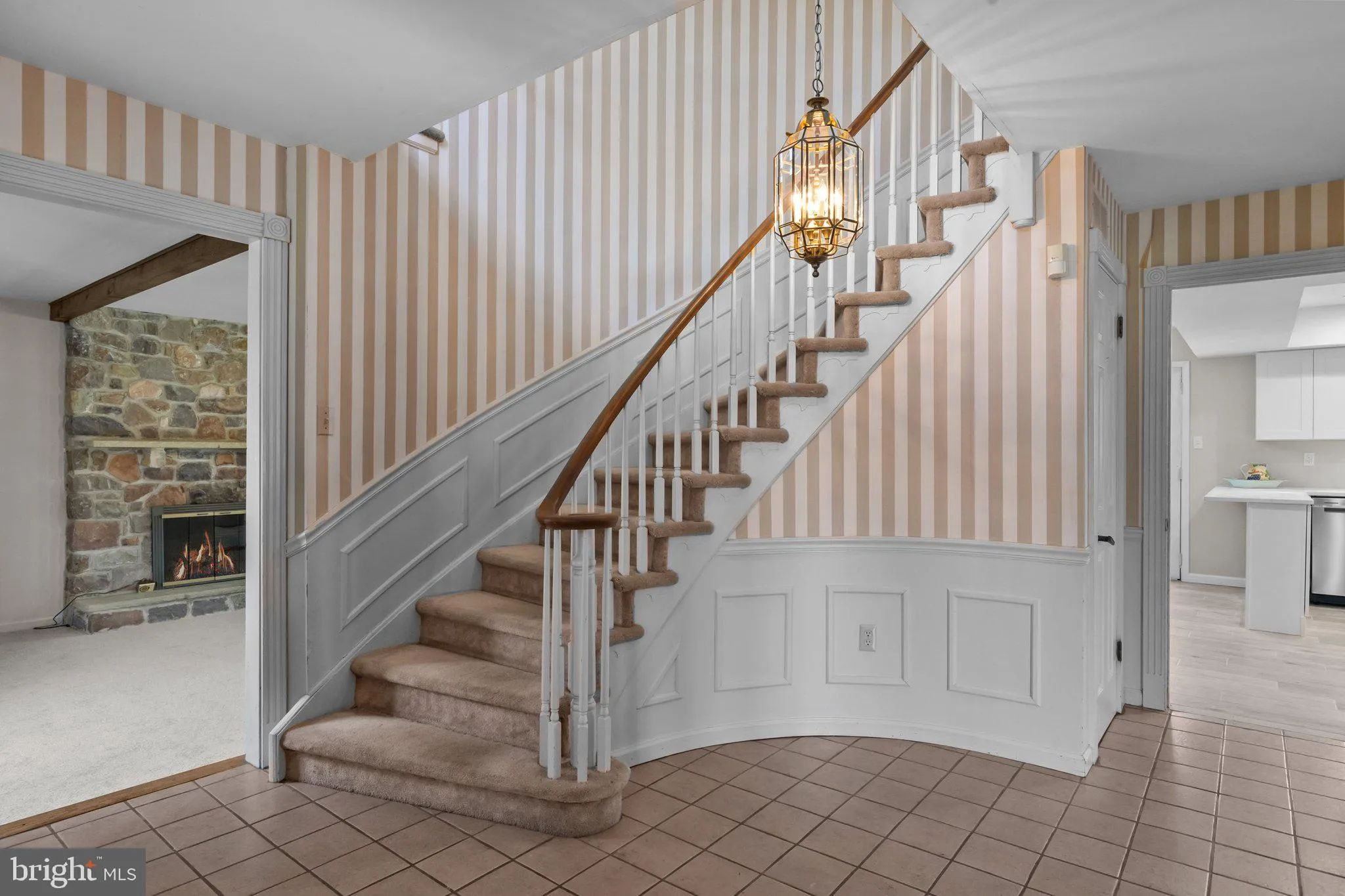 Yardley, Pennsylvania 19067, United States, 5 Bedrooms Bedrooms, ,3 BathroomsBathrooms,Residential,Contingent,86677