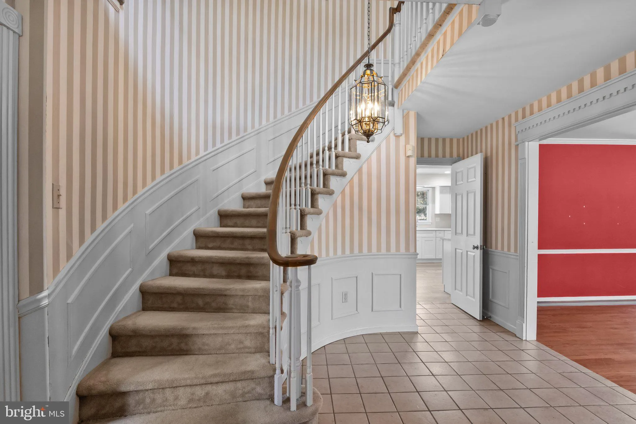 Yardley, Pennsylvania 19067, United States, 5 Bedrooms Bedrooms, ,3 BathroomsBathrooms,Residential,Contingent,86677