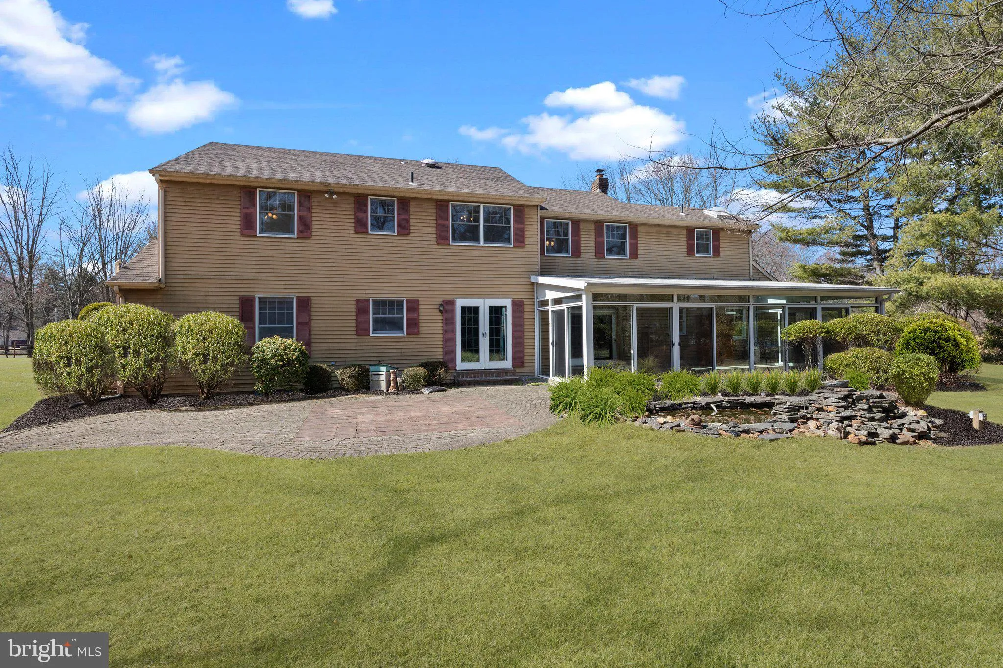 Yardley, Pennsylvania 19067, United States, 5 Bedrooms Bedrooms, ,3 BathroomsBathrooms,Residential,Contingent,86677