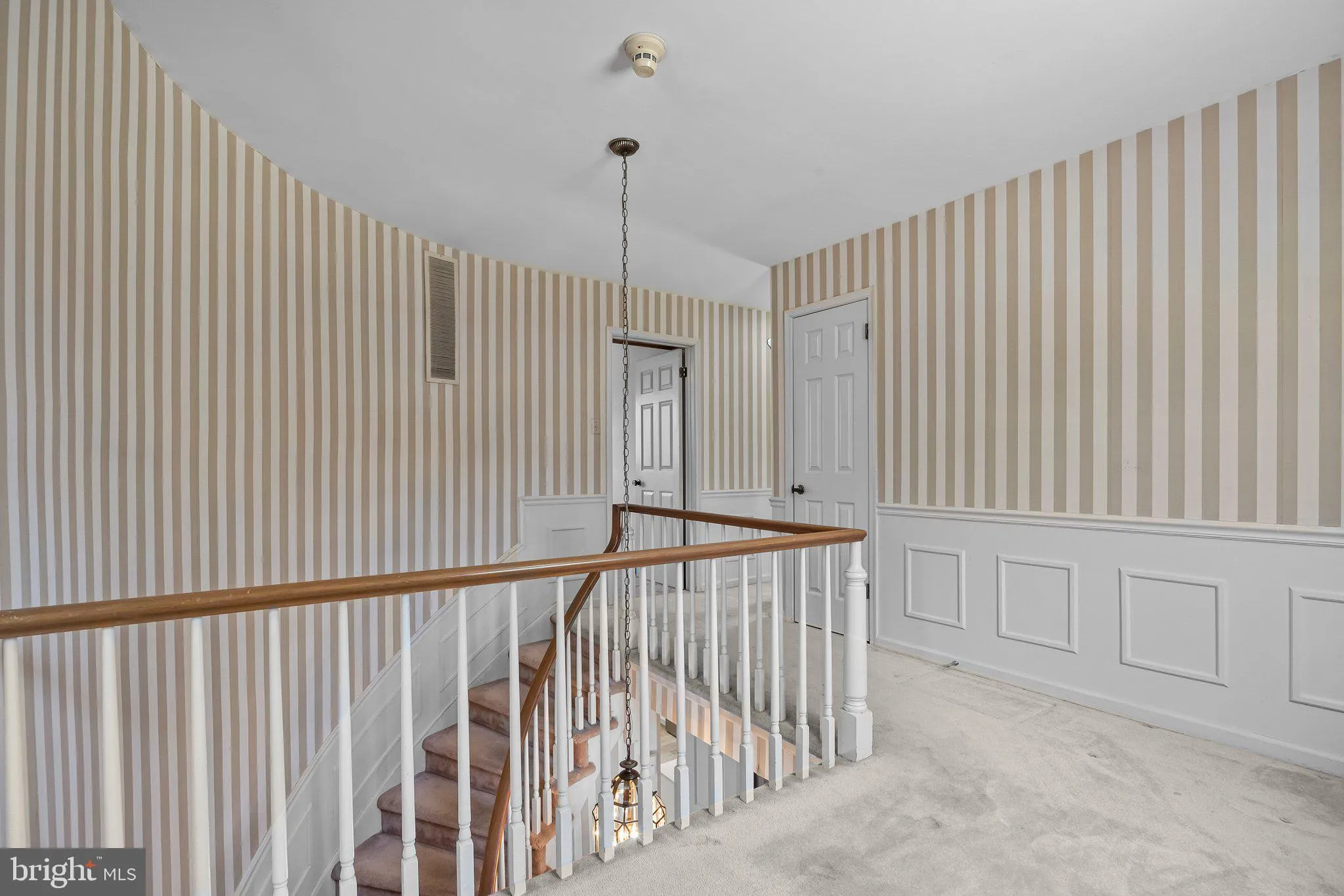 Yardley, Pennsylvania 19067, United States, 5 Bedrooms Bedrooms, ,3 BathroomsBathrooms,Residential,Contingent,86677