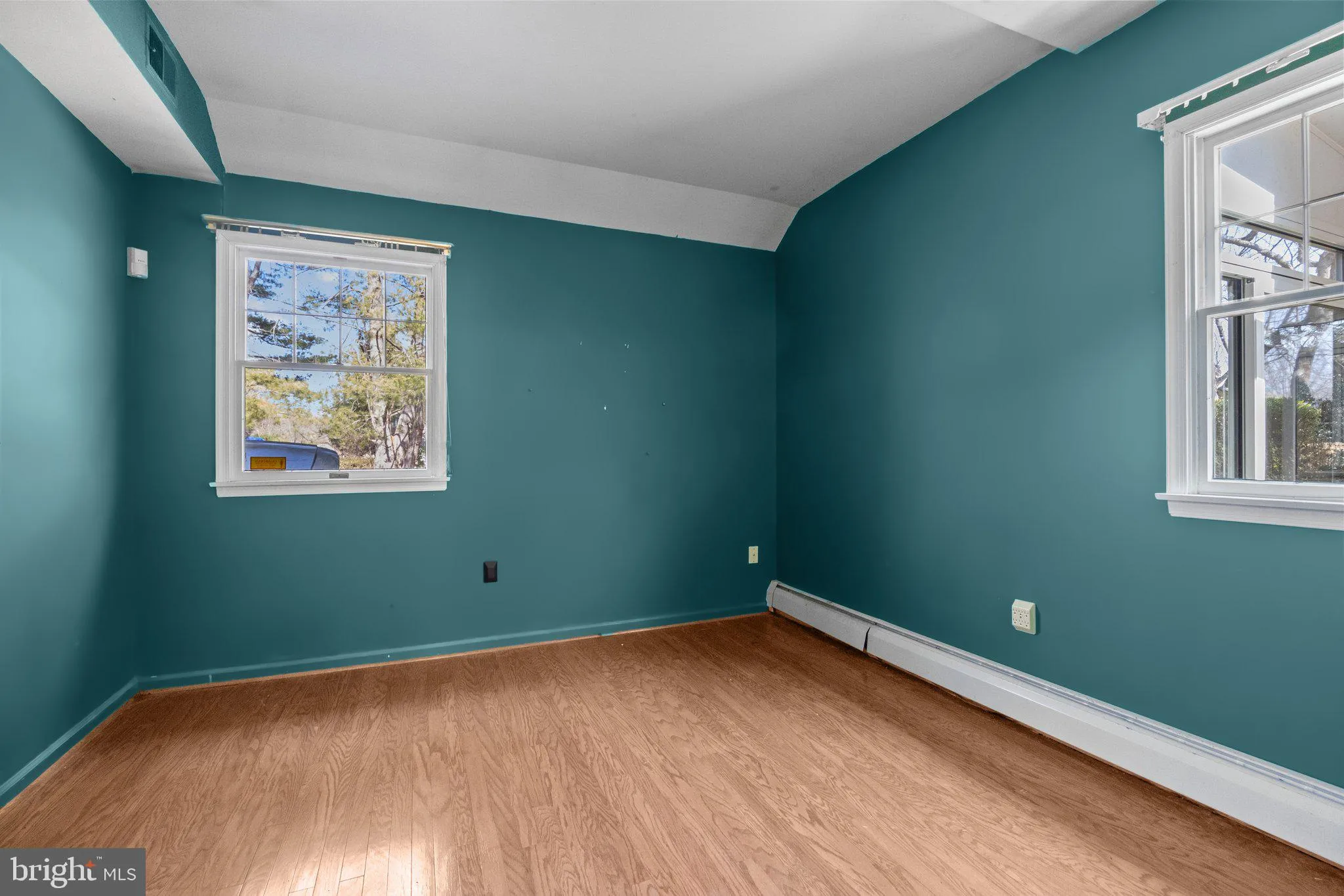 Yardley, Pennsylvania 19067, United States, 5 Bedrooms Bedrooms, ,3 BathroomsBathrooms,Residential,Contingent,86677