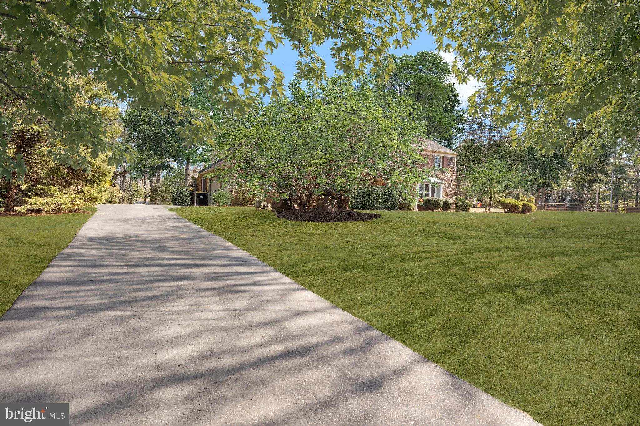 Yardley, Pennsylvania 19067, United States, 5 Bedrooms Bedrooms, ,3 BathroomsBathrooms,Residential,Contingent,86677