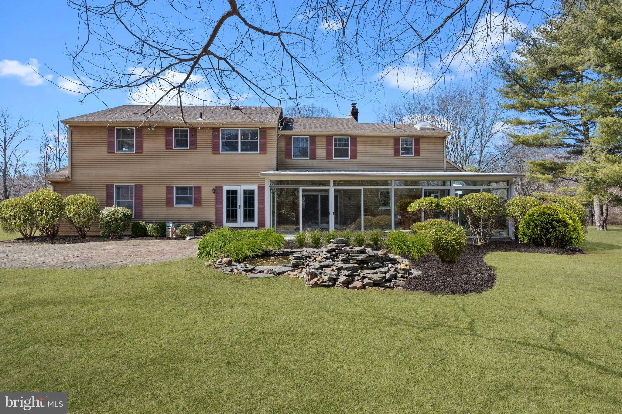 Yardley, Pennsylvania 19067, United States, 5 Bedrooms Bedrooms, ,3 BathroomsBathrooms,Residential,Contingent,86677