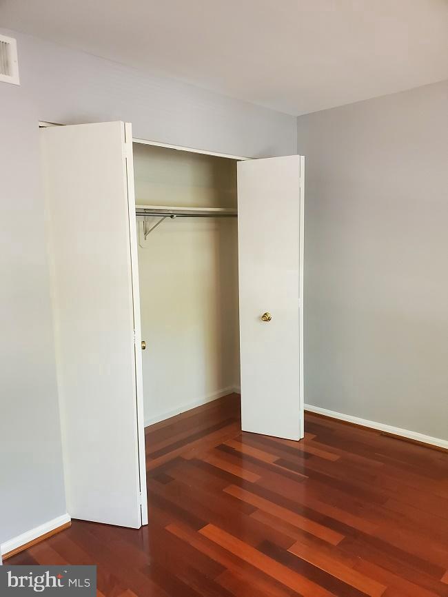 LONGMEAD CROSSING - Residential Lease