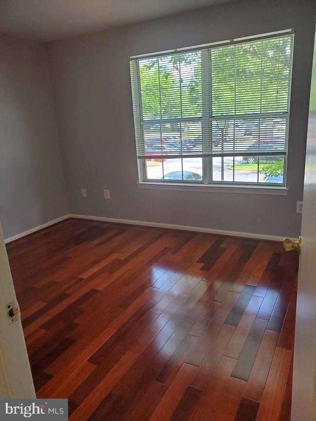 LONGMEAD CROSSING - Residential Lease