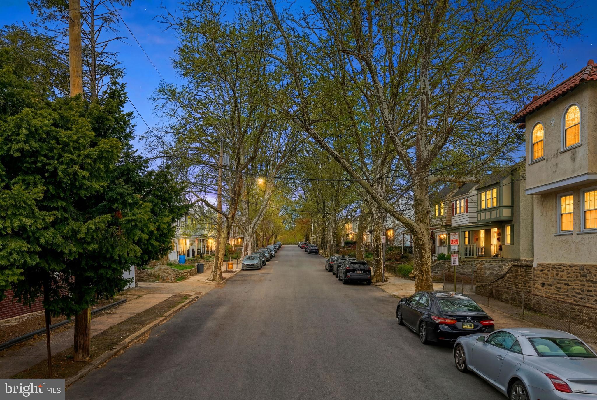 EAST FALLS - Residential