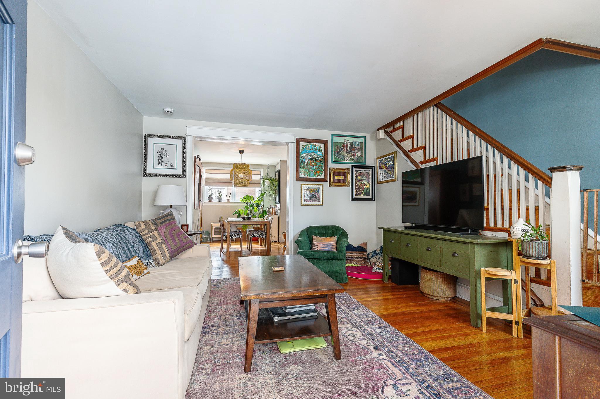 EAST FALLS - Residential