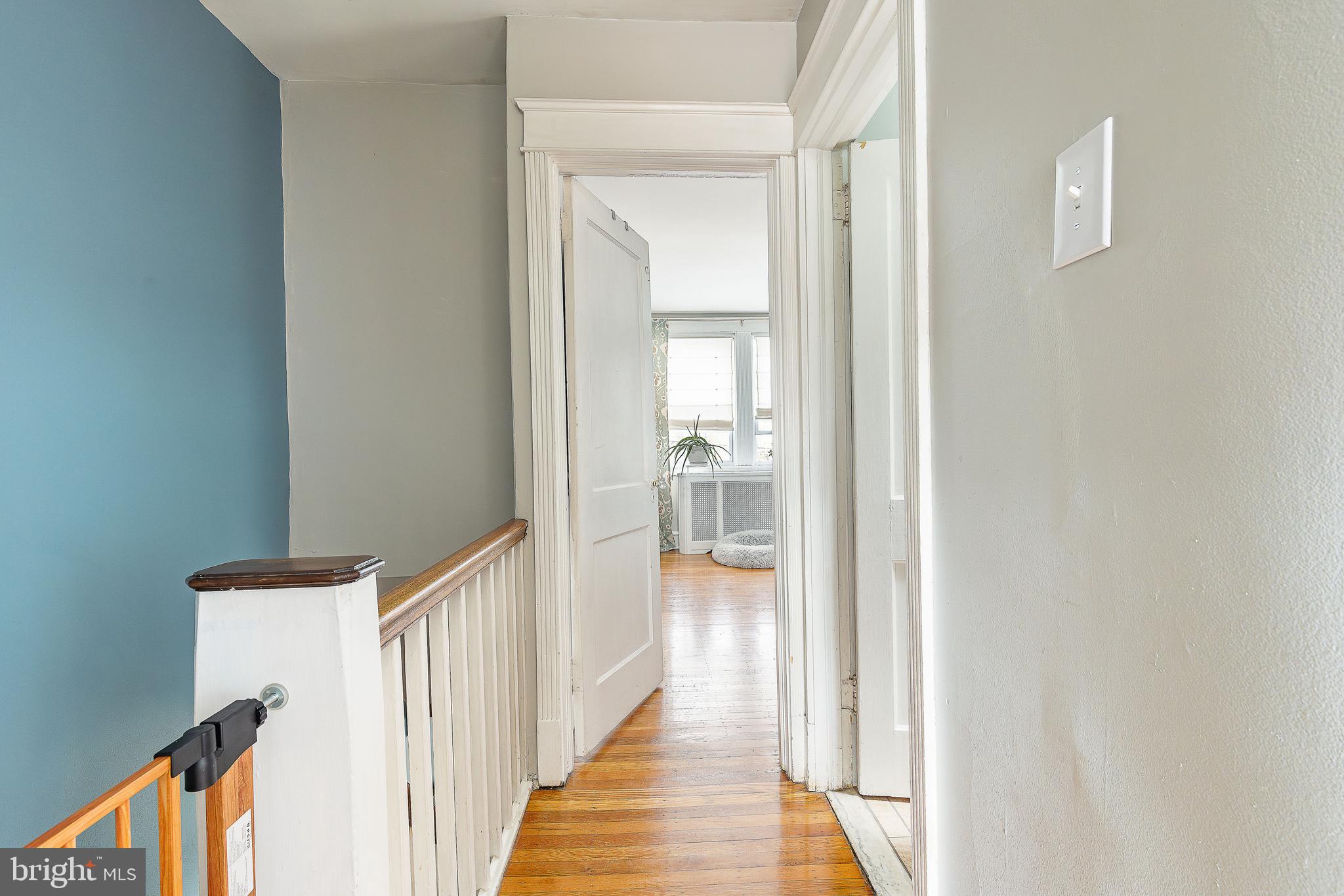 EAST FALLS - Residential