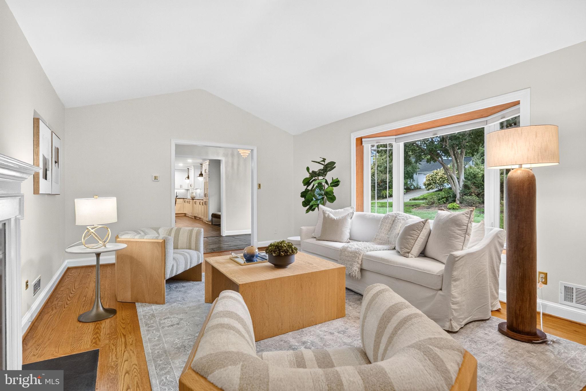 415 CROWN VIEW DRIVE