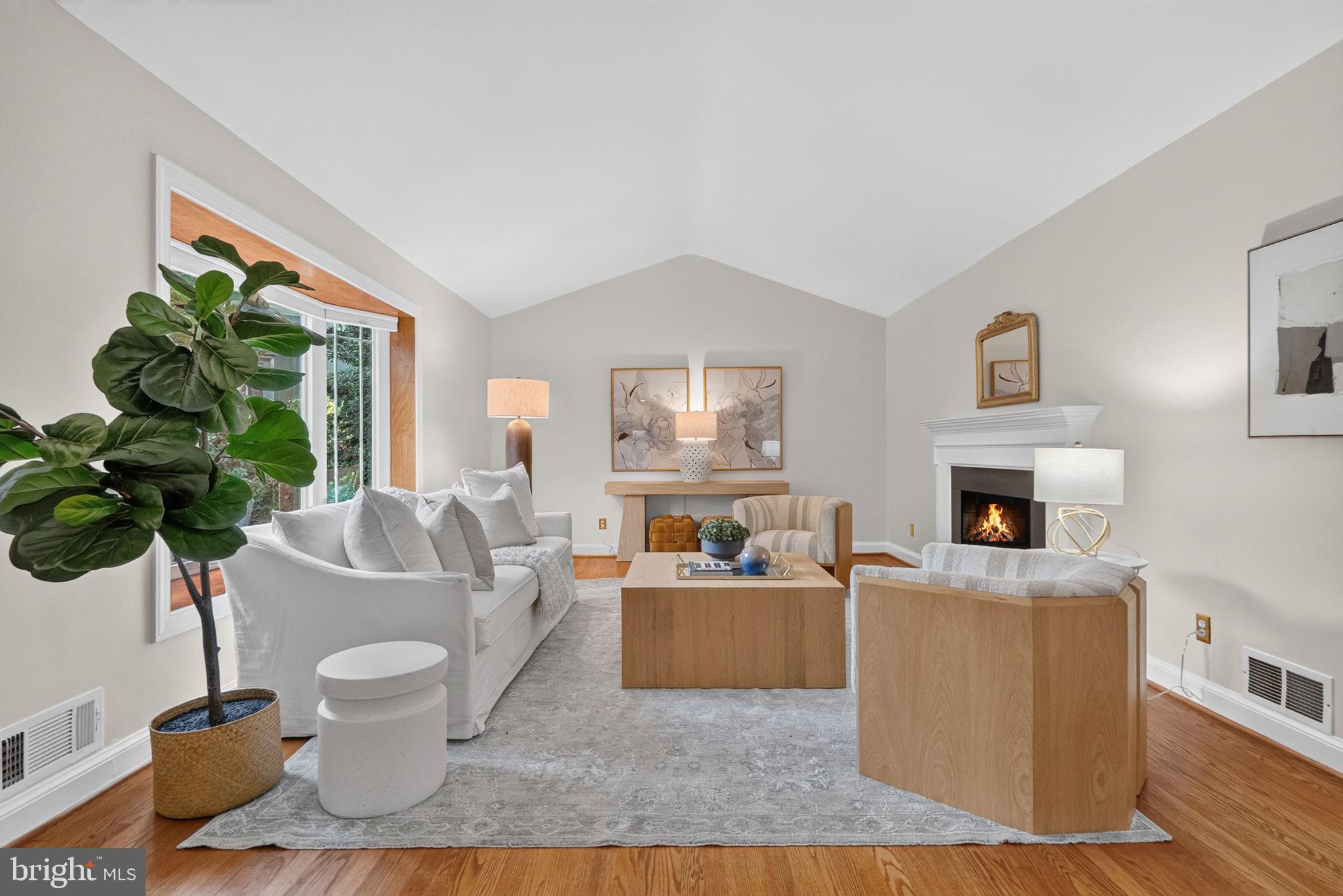 415 CROWN VIEW DRIVE