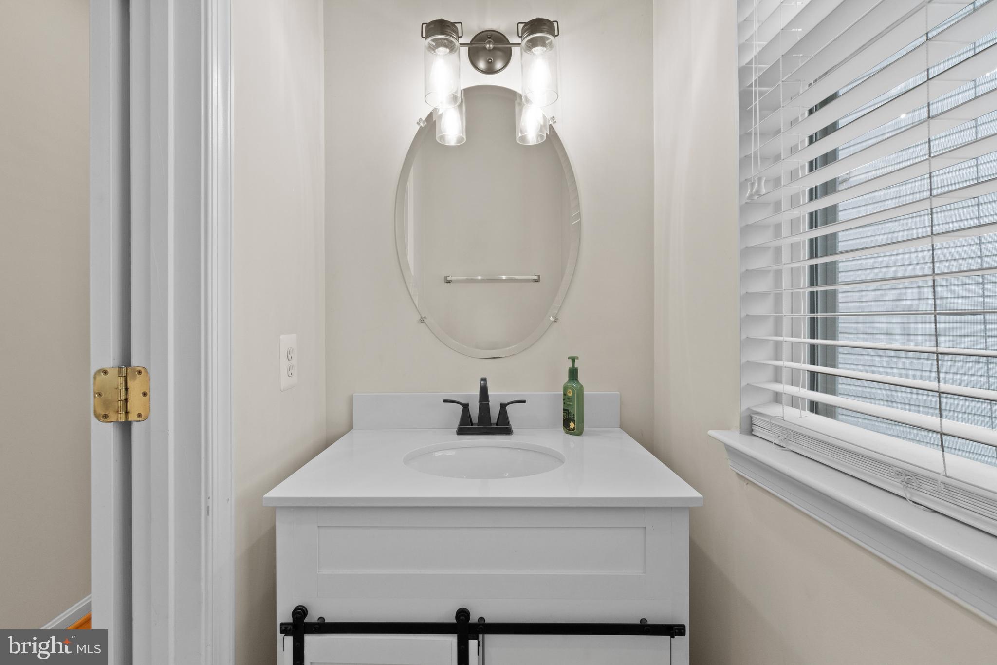 SEVEN OAKS - Residential