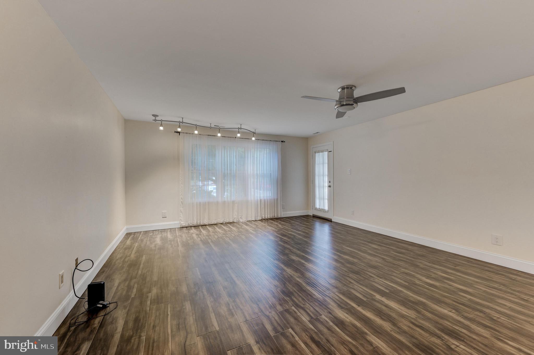 121 ARDEN COURT A