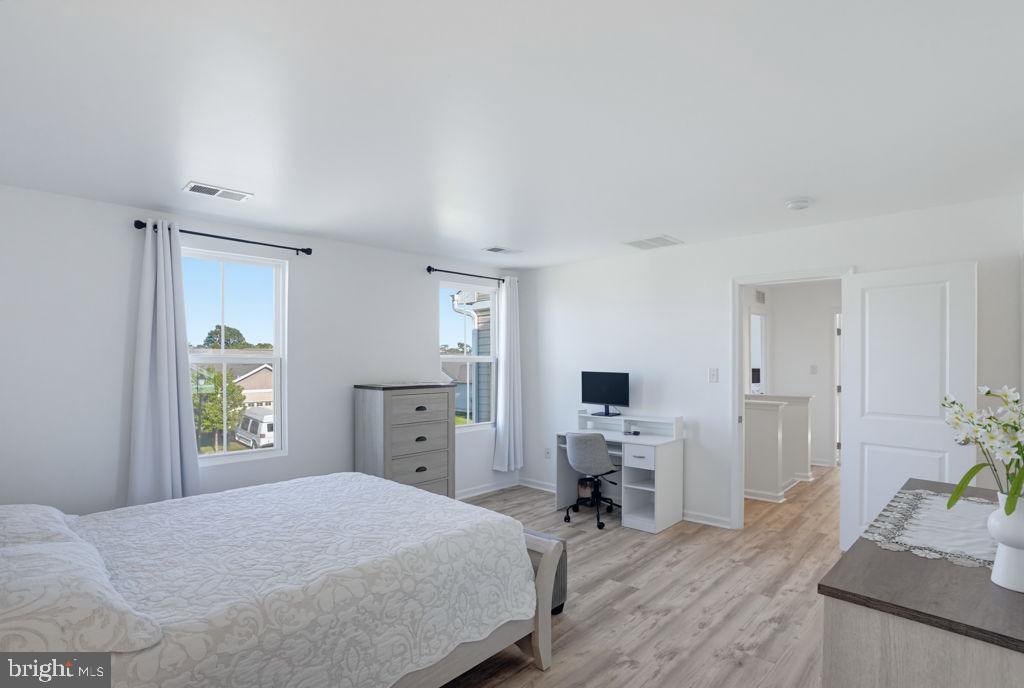 610 SWALLOWTAIL WAY